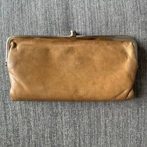 HOBO INTERNATIONAL LAUREN WALLET